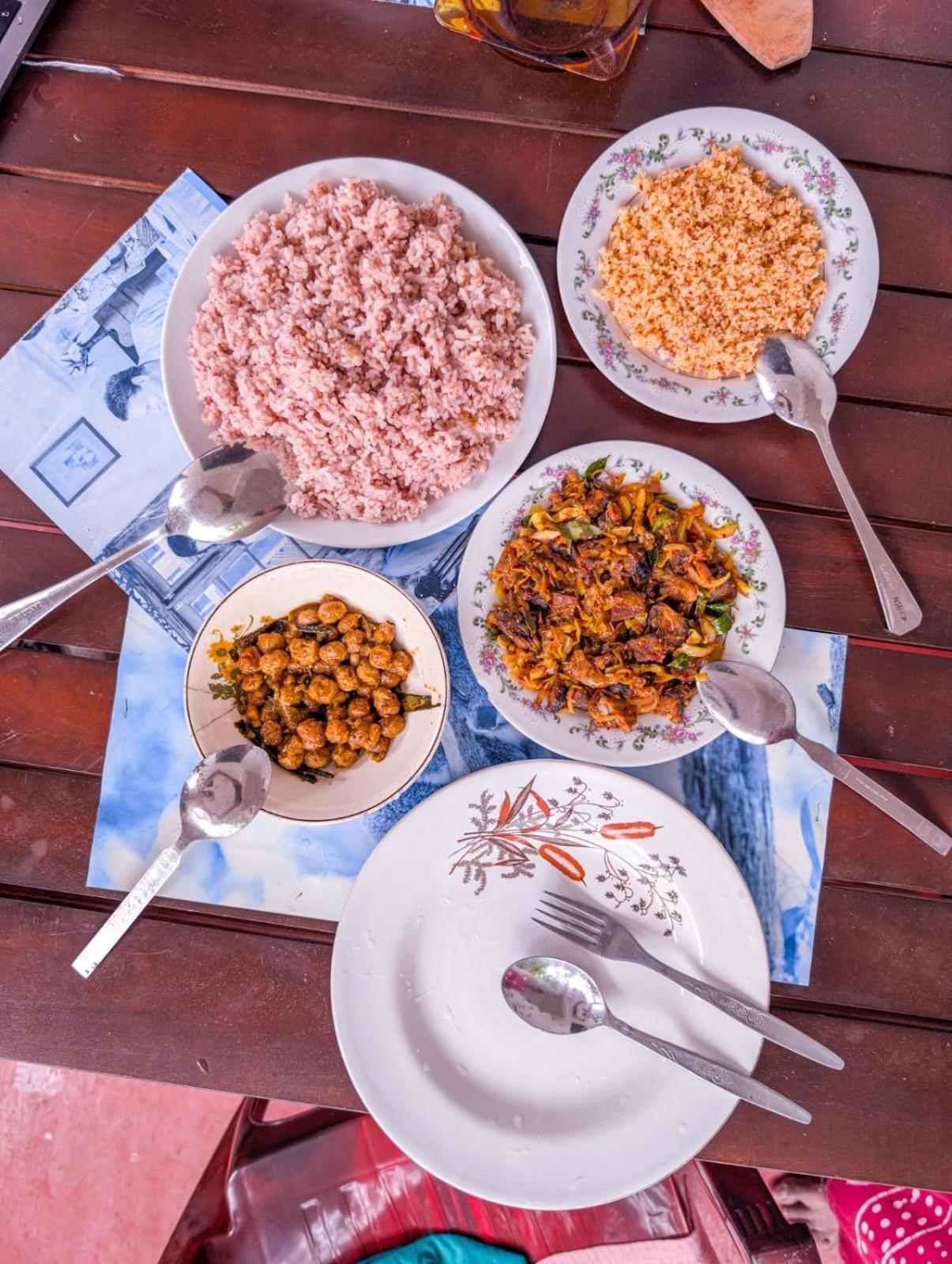 Samudra Guest House ميريسا المظهر الخارجي الصورة