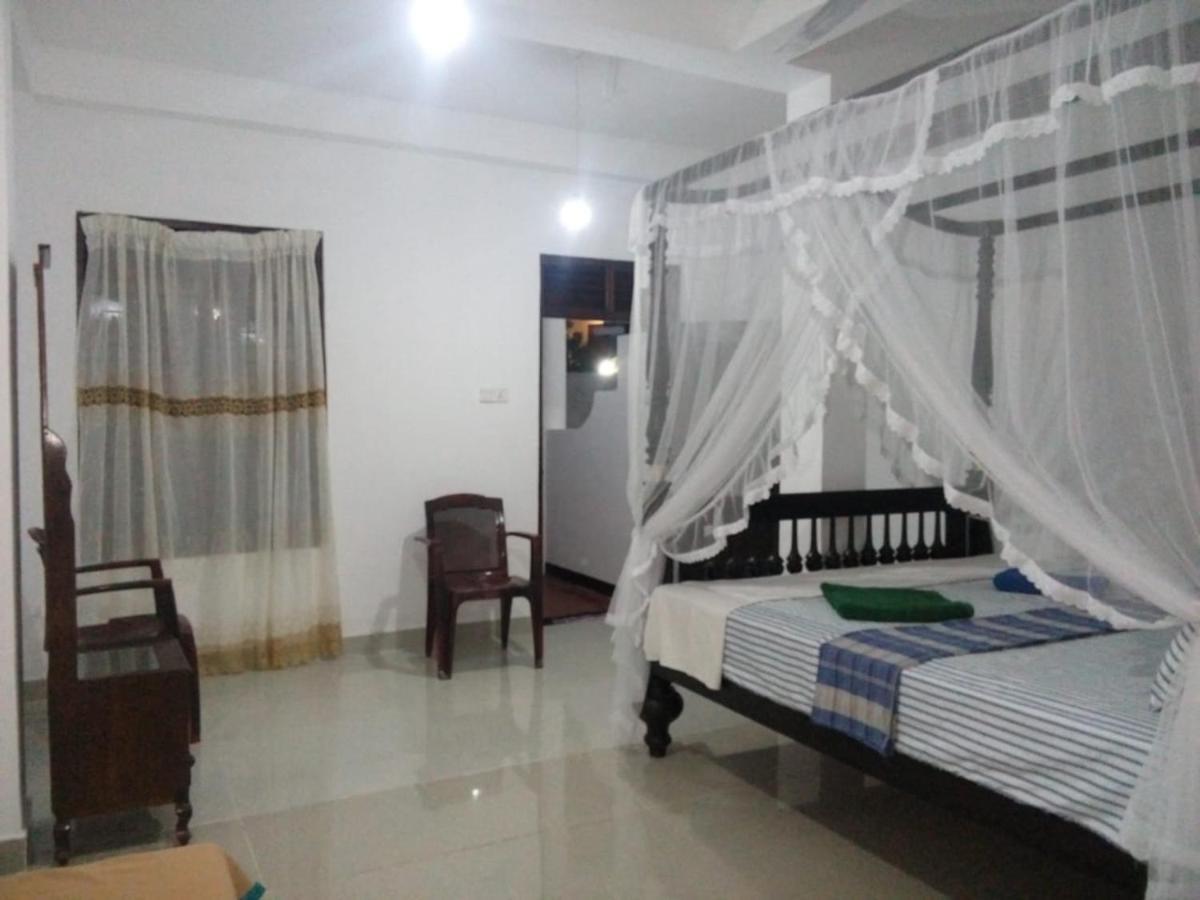 Samudra Guest House ميريسا المظهر الخارجي الصورة