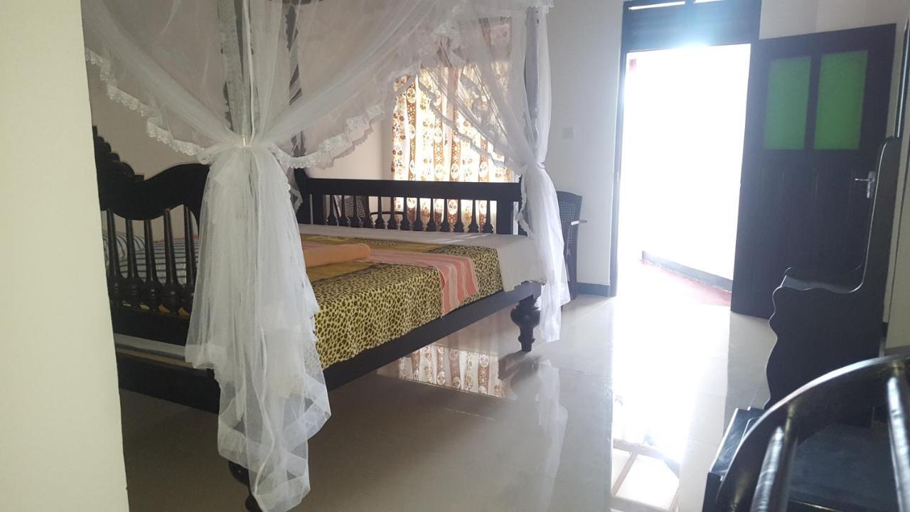 Samudra Guest House ميريسا المظهر الخارجي الصورة